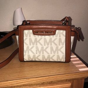 My mini Selma cross body